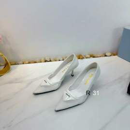 Picture of Prada Shoes _SKUPradasz35-407CMRR030619159